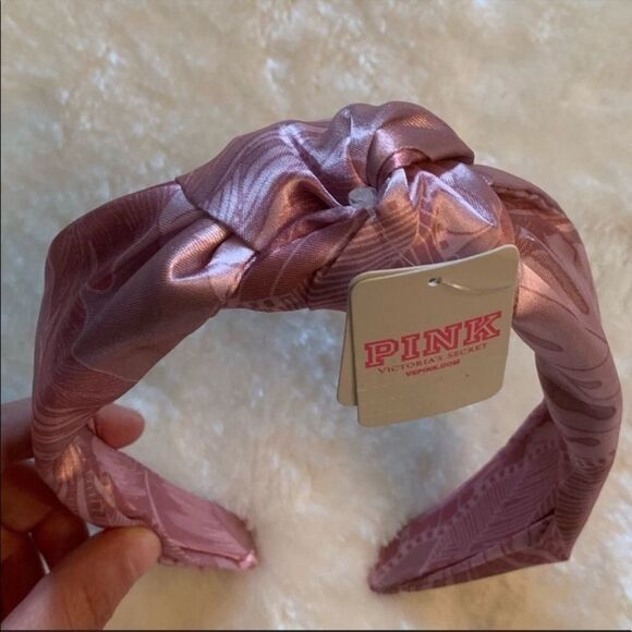 Pink VS Headband - Picture 3 of 4